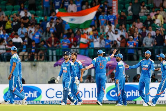 Abhinav Mukund Highlights India’s Repeated Mistakes After 2nd ODI Defeat Abhinav Mukund Highlights India’s Repeated Mistakes After 2nd ODI Defeat