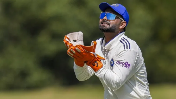 Rishabh Pant Gets Huge Praise as Former India Bowler Calls Him Test Great Rishabh Pant Gets Huge Praise as Former India Bowler Calls Him Test Great