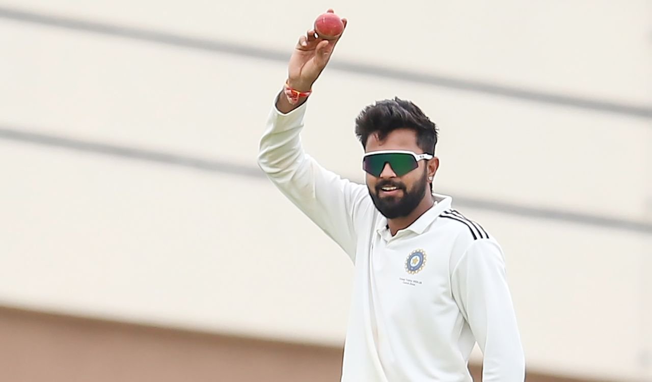 Saransh Jain Earned His India Debut Through Hard Work in Domestic Cricket, Says Sairaj Bahutule Saransh Jain Earned His India Debut Through Hard Work in Domestic Cricket, Says Sairaj Bahutule