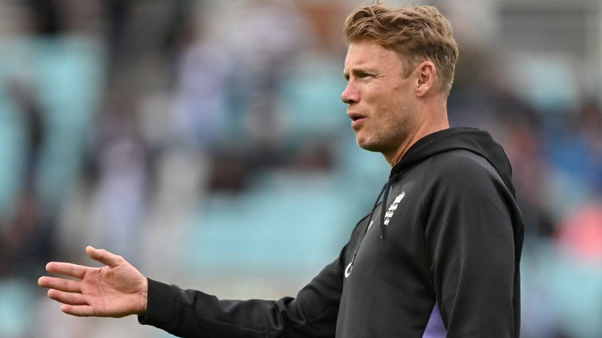Flintoff Moves From England Lions To BBL Flintoff Moves From England Lions To BBL