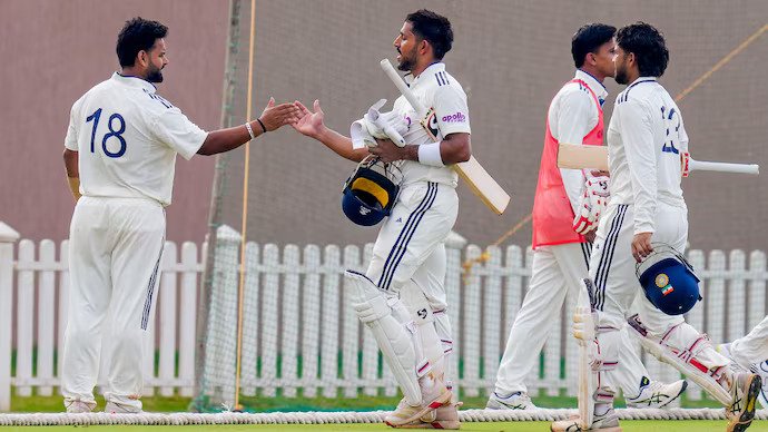Dhruv Jurel Shares How He Seeks Rishabh Pant’s Advice While Batting Dhruv Jurel Shares How He Seeks Rishabh Pant’s Advice While Batting