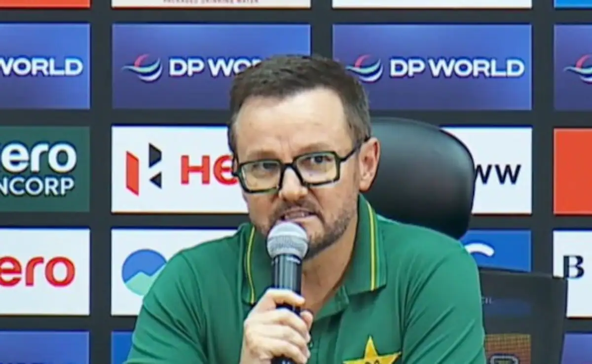 Rashid Latif Questions Mike Hesson With ‘Indian Agent’ Remark Rashid Latif Questions Mike Hesson With ‘Indian Agent’ Remark