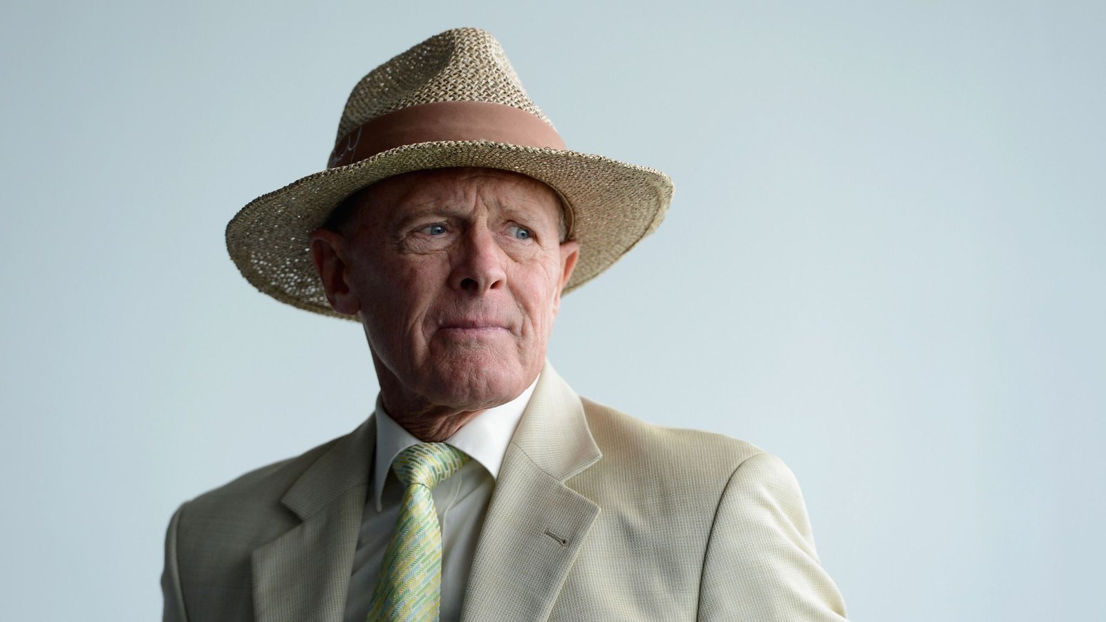 Geoffrey Boycott Sends Strong Message to England Players Geoffrey Boycott Sends Strong Message to England Players